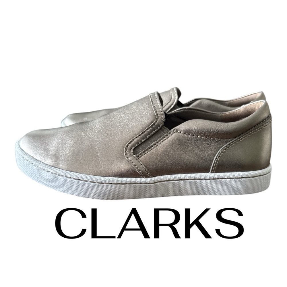 CLARKS Metallic Copper Flats | Women’s 8 | Slip On